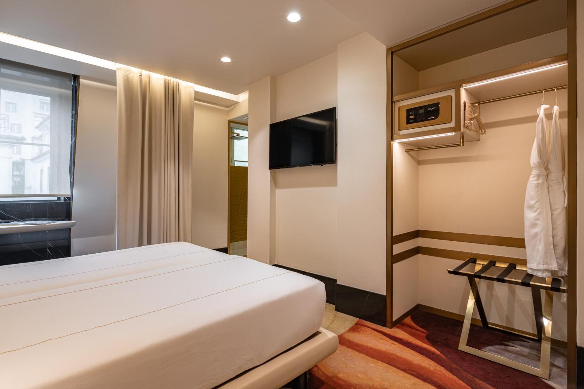 Madalena By The Beautique Hotel 4*